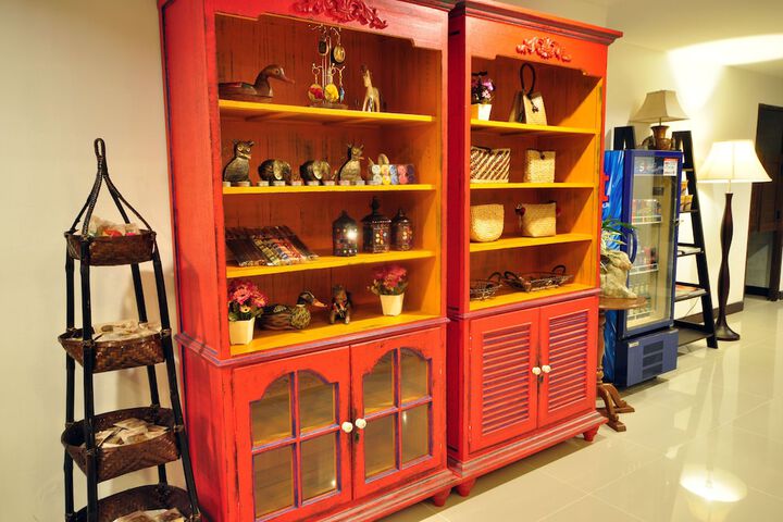 Gift Shop 64 of 77
