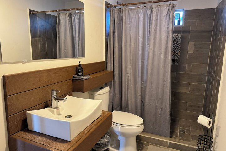 Room 8 of 17