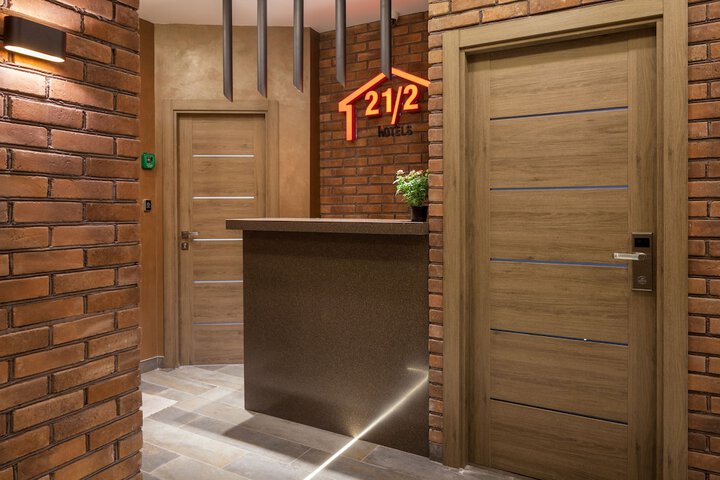 Hotel 21