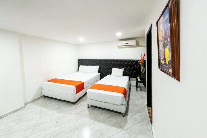 Room 42 of 97