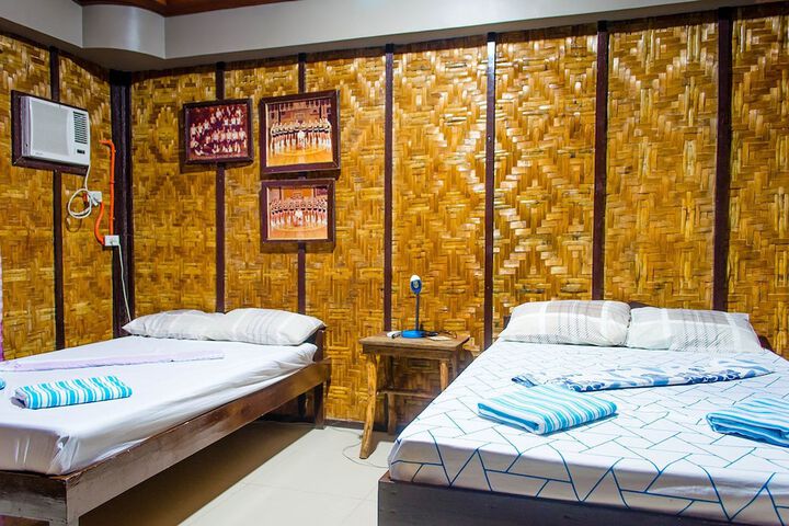 Room 3 of 13