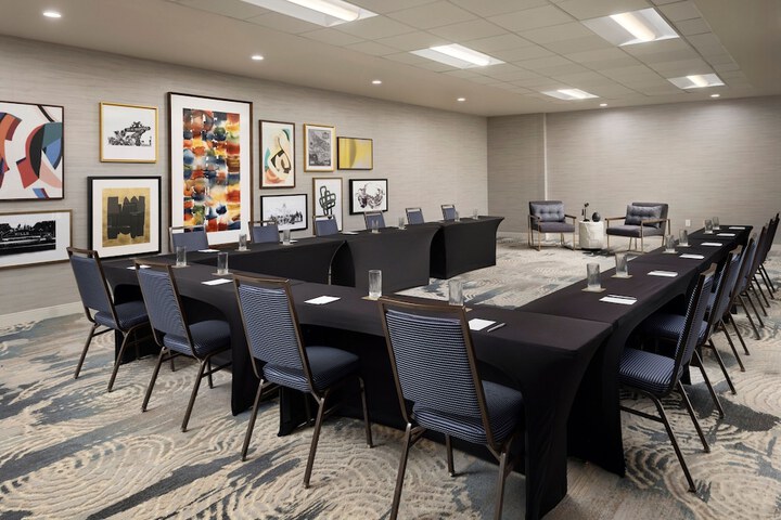 Meeting facility