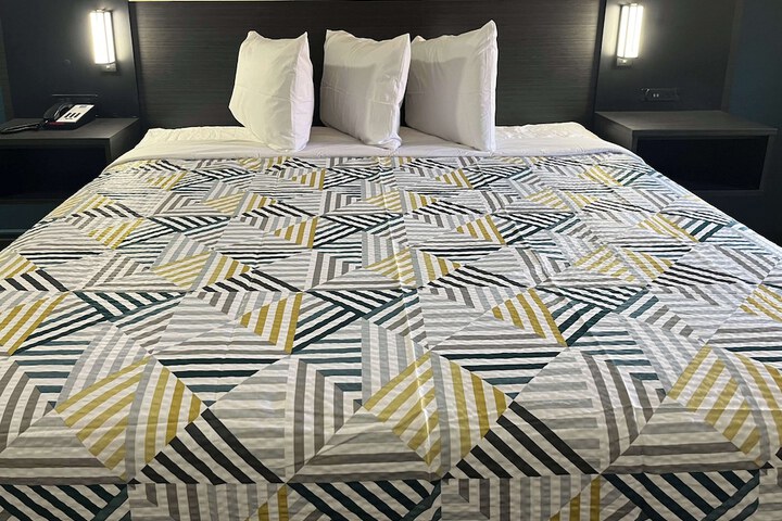 1 King Bed Kitchen (2 of 2)