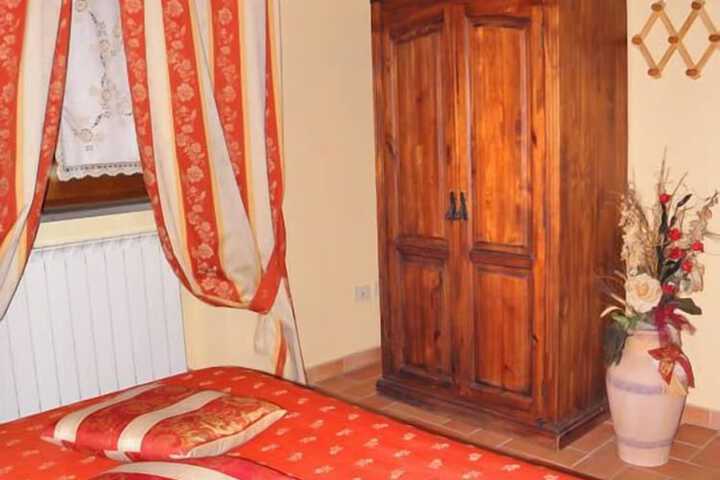 Room 11 of 73