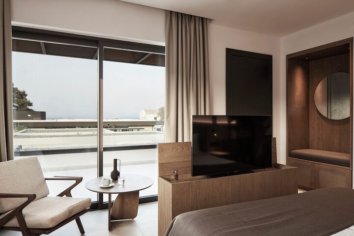 Room 46 of 155