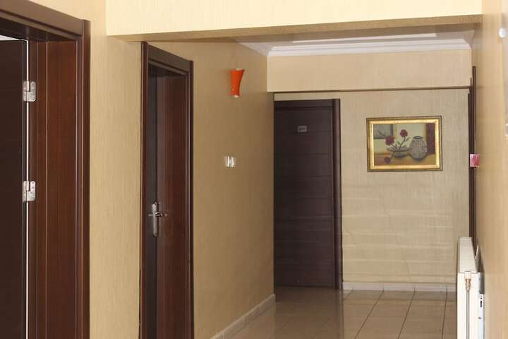 Ballroom/Hall 66 of 69
