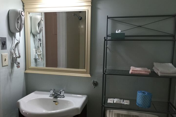 Room 40 of 56