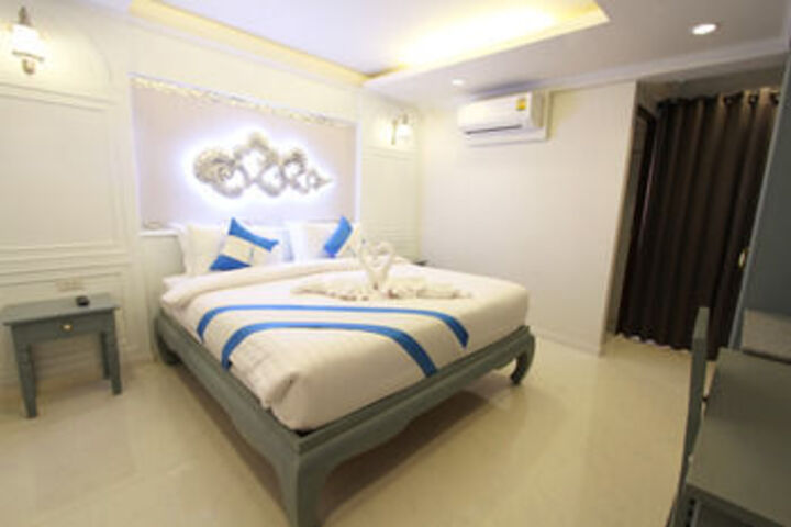 Room 96 of 145