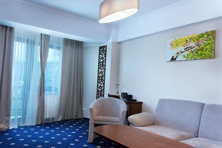 Room 14 of 45