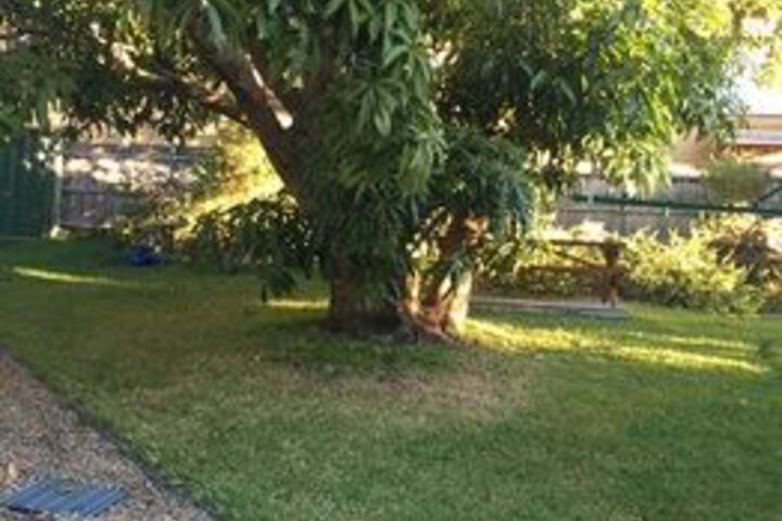 Hotel Exterior 9 of 28