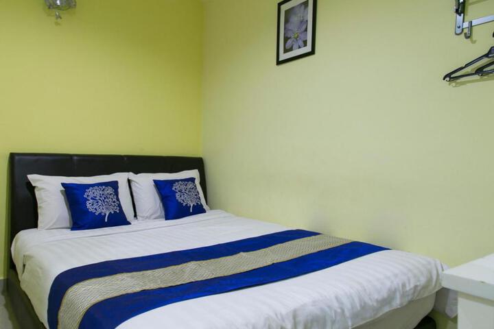 OYO 190 Bintang Park Hotel