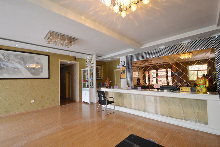 Hotel Interior 13 of 27