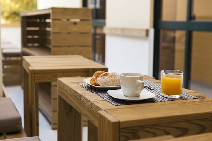 Breakfast/Coffee Service 61 of 76