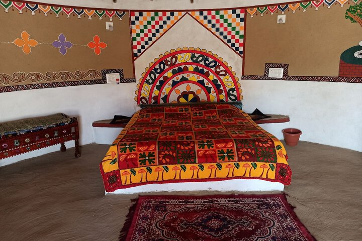 Room 12 of 28