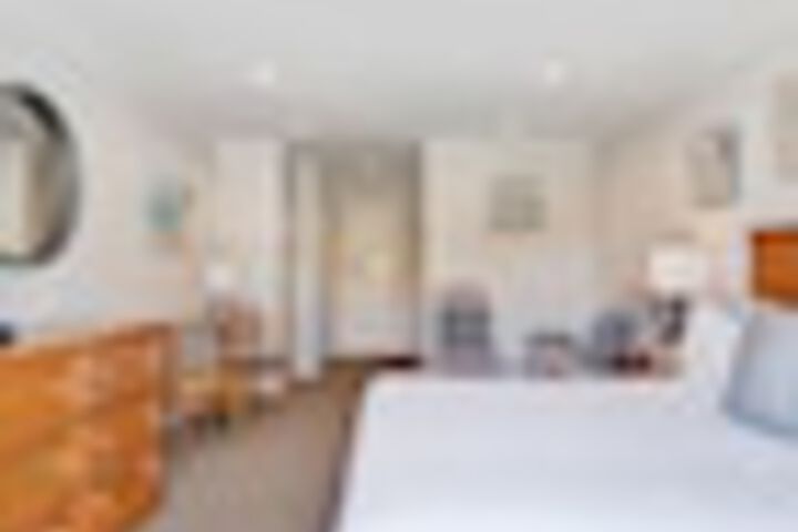 Room 155 of 549