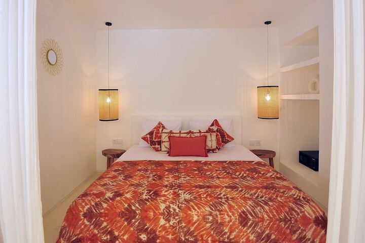 Room 28 of 37