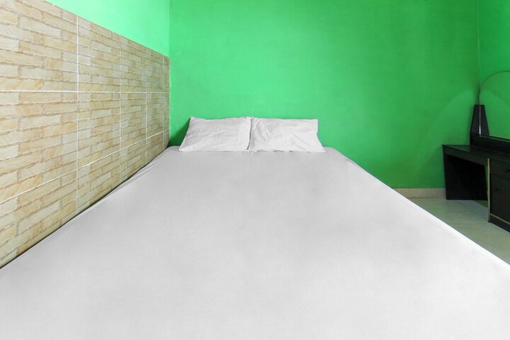 Room 15 of 20