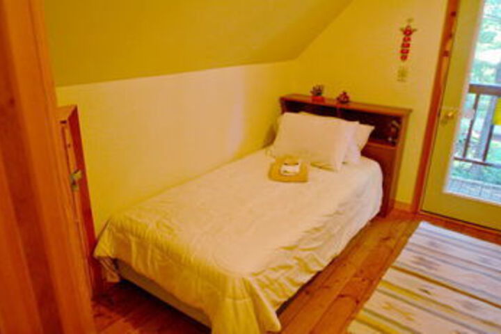 Room 193 of 697