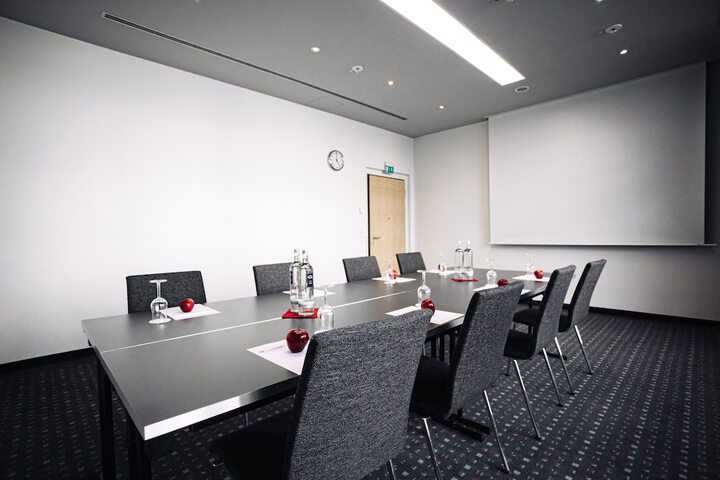 Meeting 93 of 121