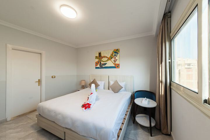 Room 33 of 56