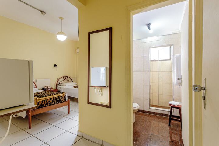 Room 30 of 80
