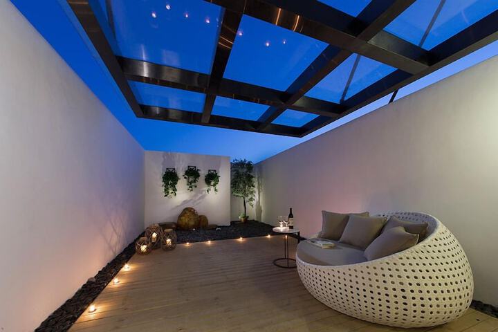 Terrace/Patio 17 of 19