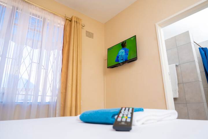 Room 10 of 21