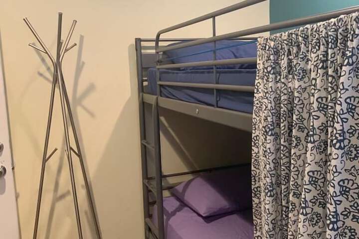 Room 11 of 38