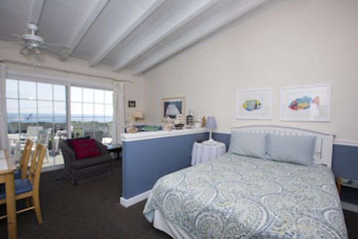 Room 16 of 663