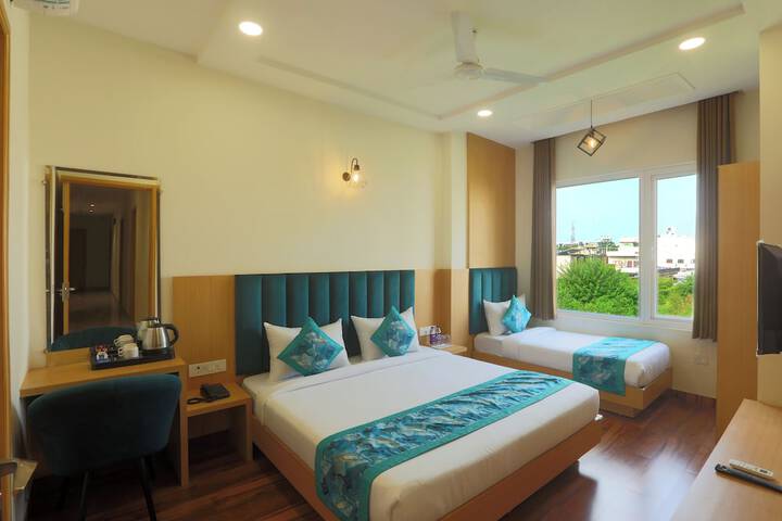Room 2 of 21