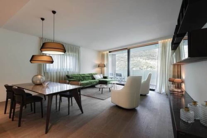 Room 15 of 21
