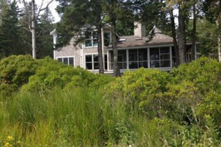 Property Grounds 28 of 36