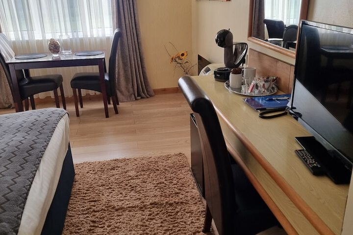 Room 38 of 74