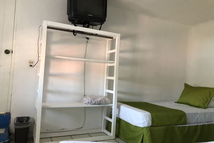 Room 17 of 91