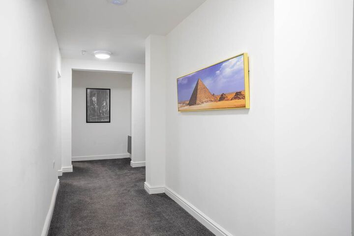 Room 29 of 53