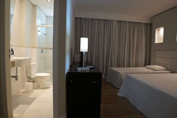 Room 8 of 47