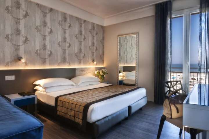 Room 19 of 59