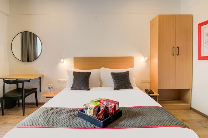 Room 25 of 40
