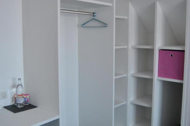 General 40 of 53