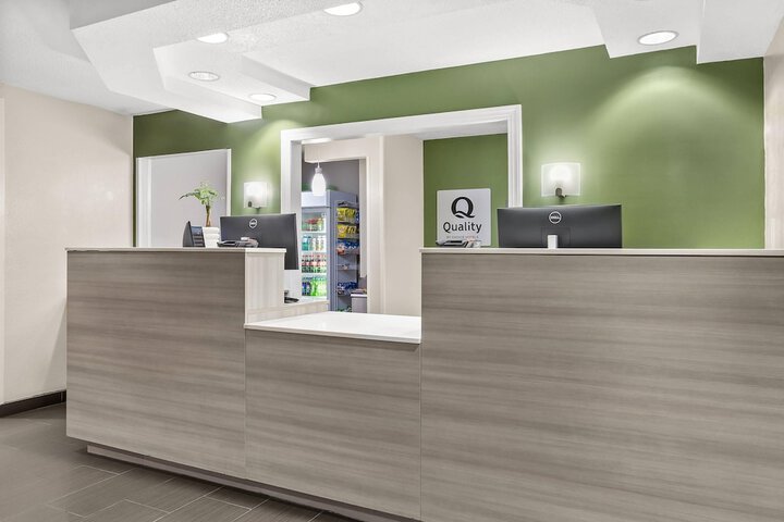 Guest Lobby