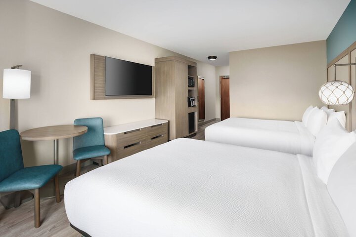 Room 10 of 70