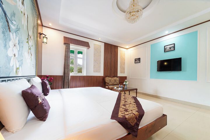 Room 29 of 65