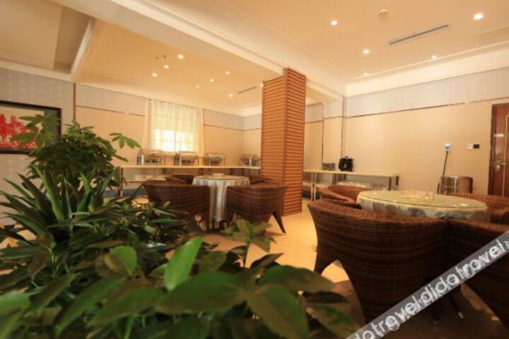 Hotel Interior 7 of 13