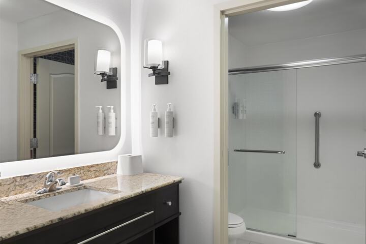 Bathroom shower