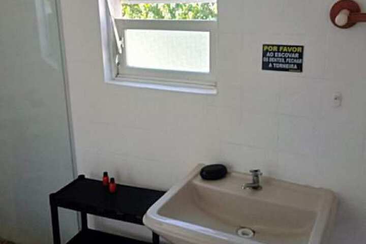 Room 8 of 42