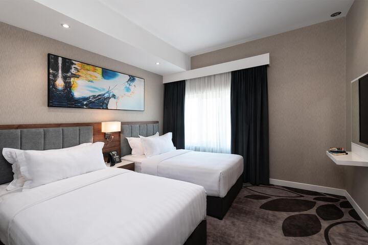 Room 37 of 112