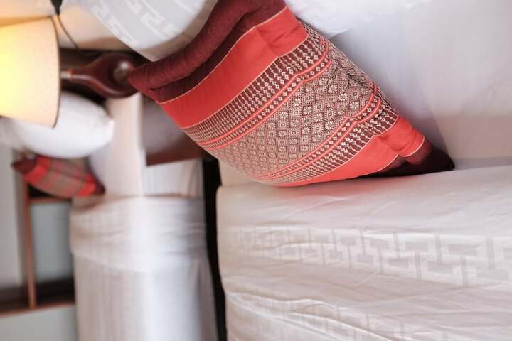 Room 8 of 38