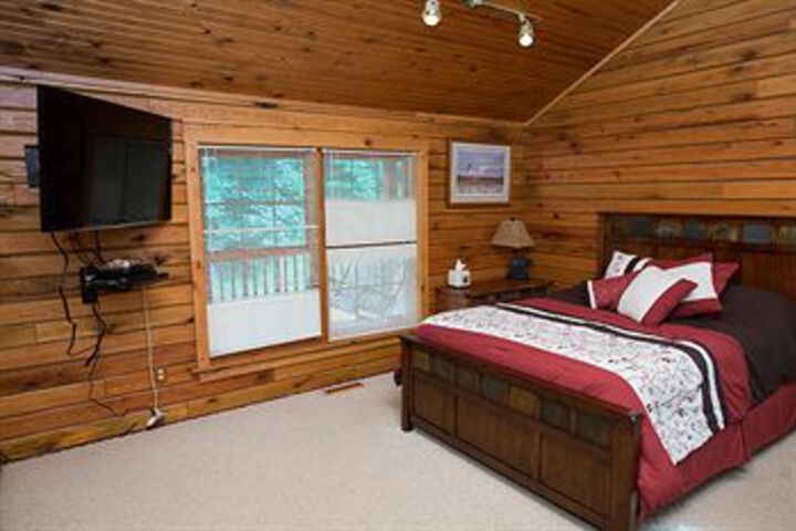 Room 9 of 24