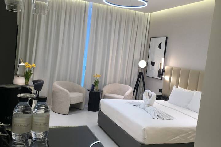 Room 22 of 191