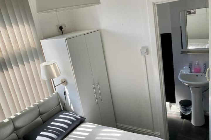 The Hotel & Bar Blackpool